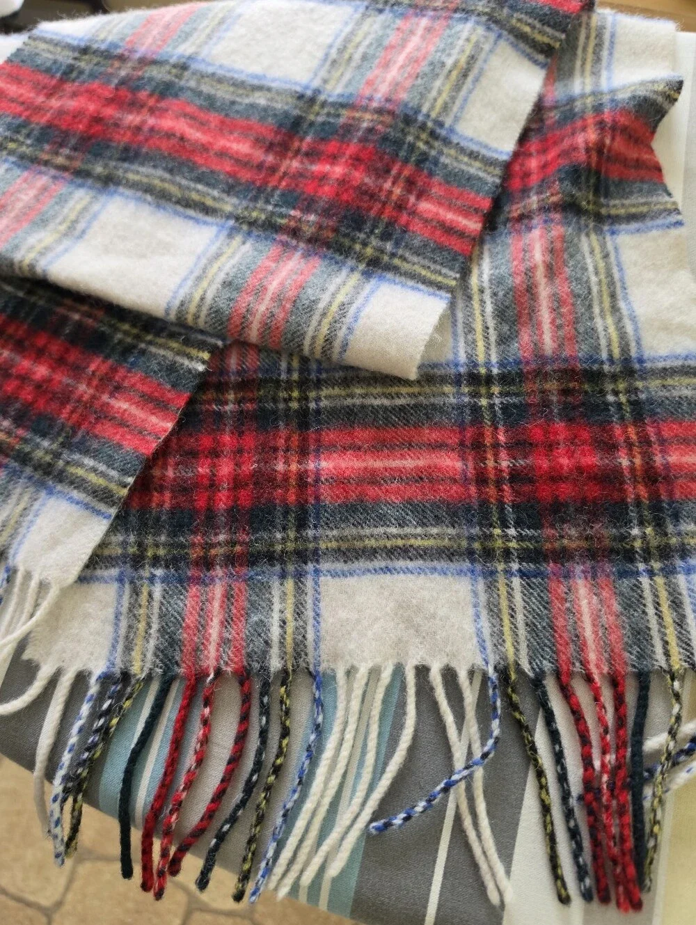 James Pringle Weavers Wool Tartan Scarf